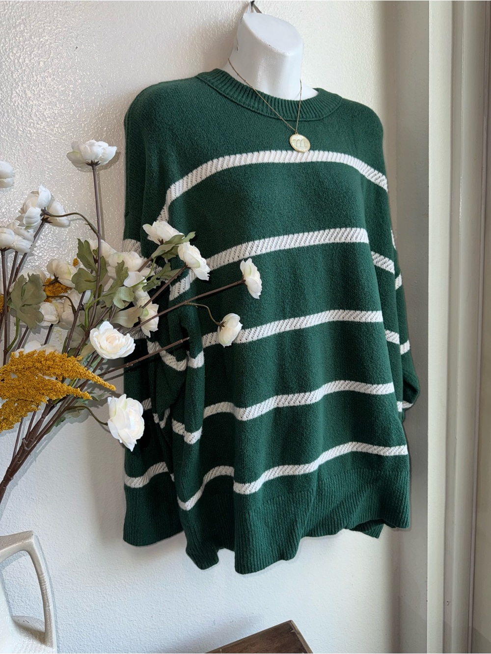 AERIE Forest Green & White Striped Crewneck Sweater (soft) 🌲 - Picture 5 of 6